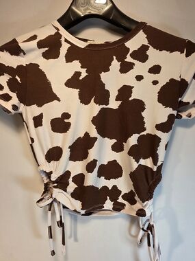 Love Dazed Cow Print Cropped Side-Tie Top Size Medium